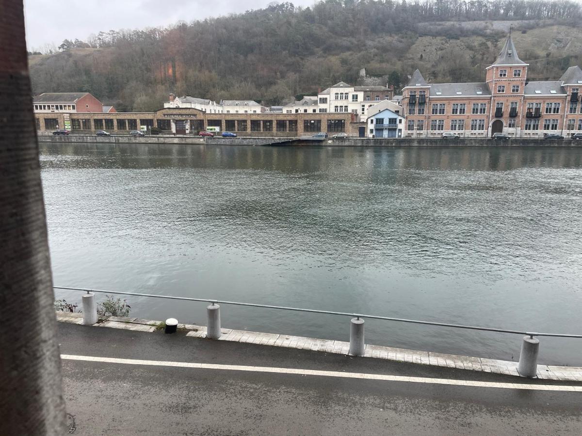 Gites La Vue Sur Meuse Dinant Exterior photo